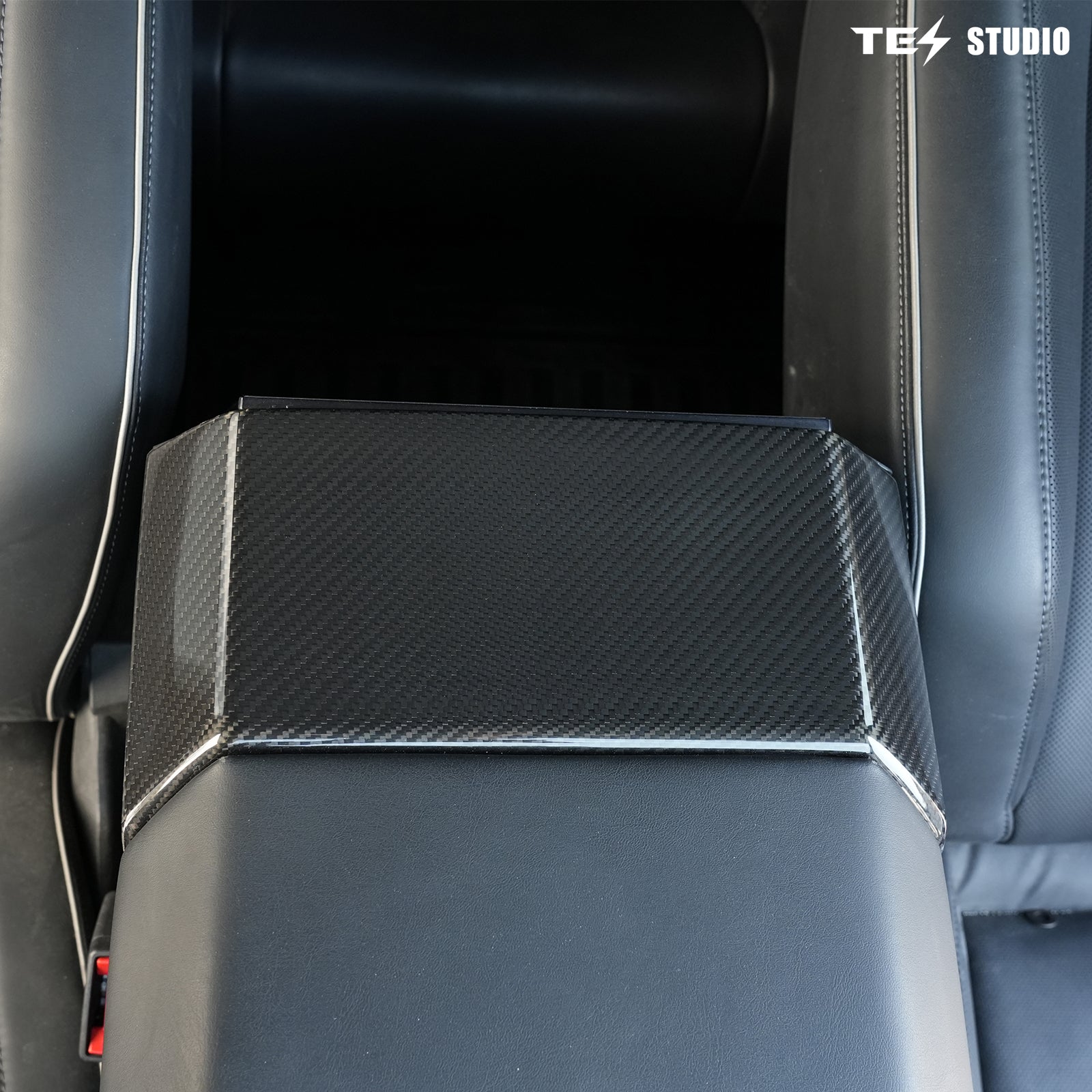 Tesla Cybertruck Accessories Cybertruck Real Carbon Fiber Backseat Top Ven Cover Tesstudio®