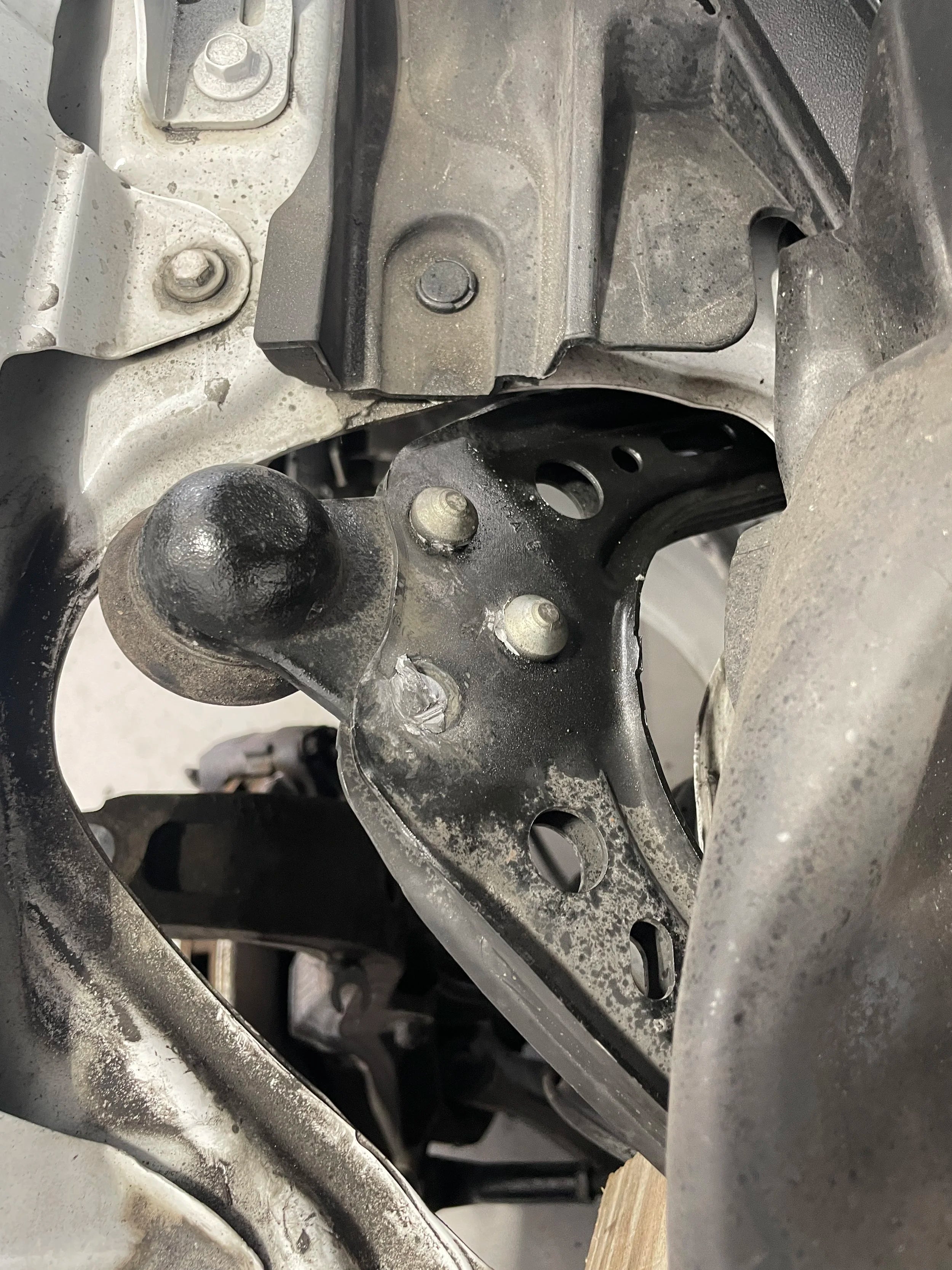 cost to wrap a tesla model 3 — close-up of primary feature