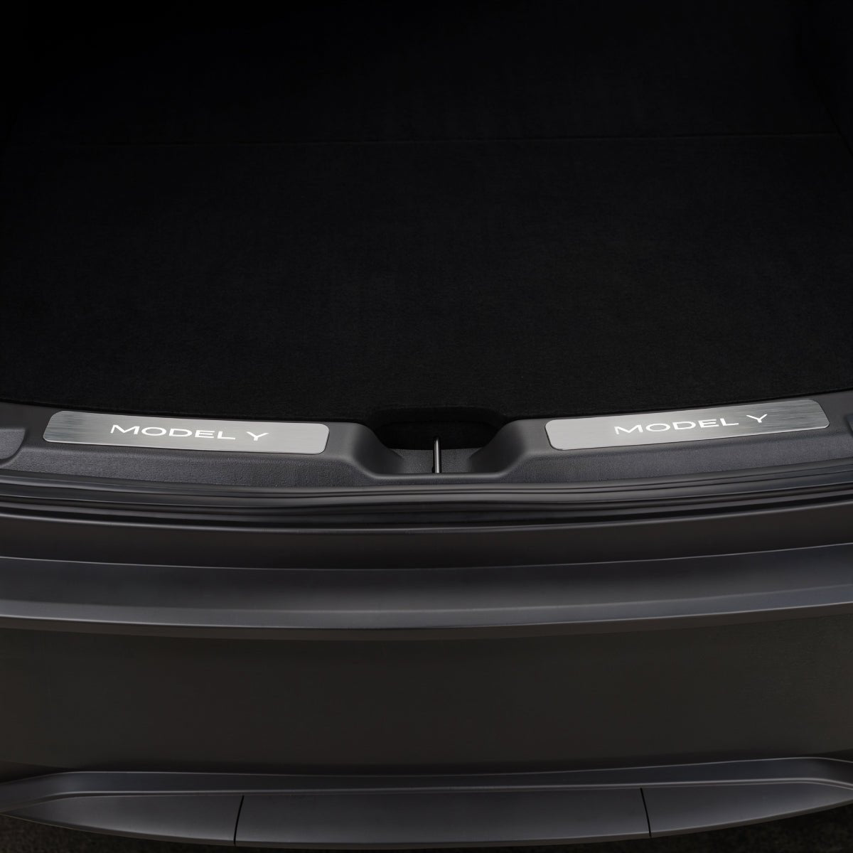 Model Y Juniper Trunk Illuminated Sill Plate