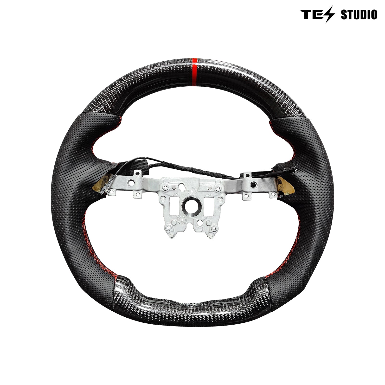 Tesla Model Y Juniper Steering Wheel Round Carbon Fiber Design Sport Styel Tesstudio®