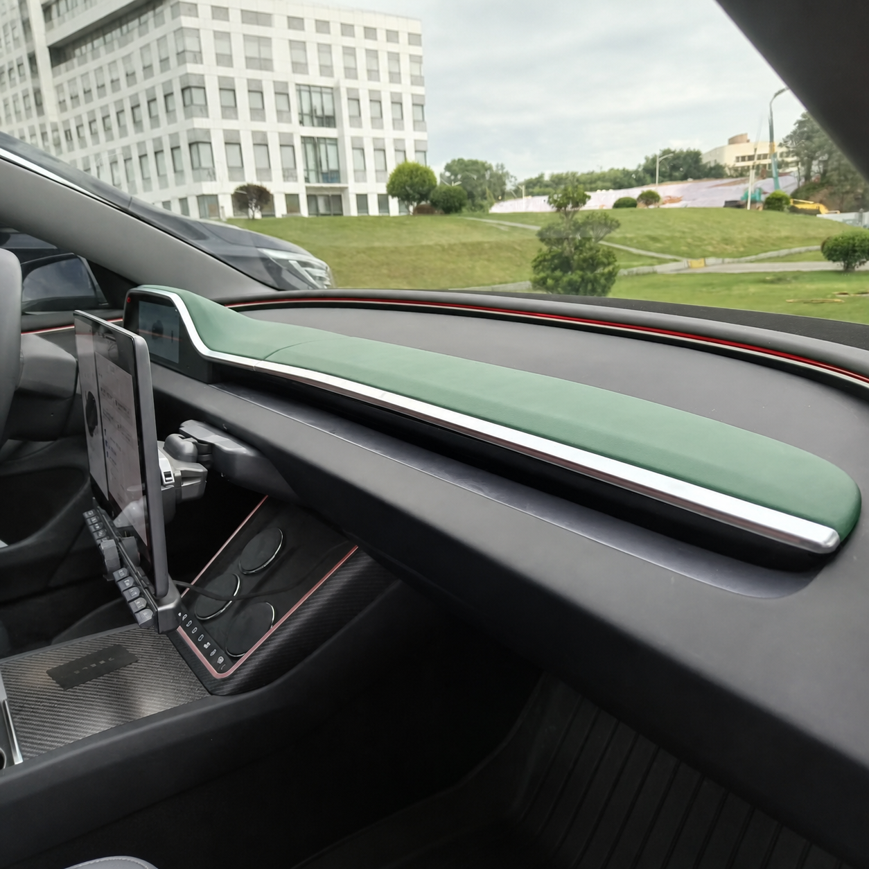 Tesla Dashboard FY9C Pro(Model 3/Y/3 Highland/Y Juniper用)