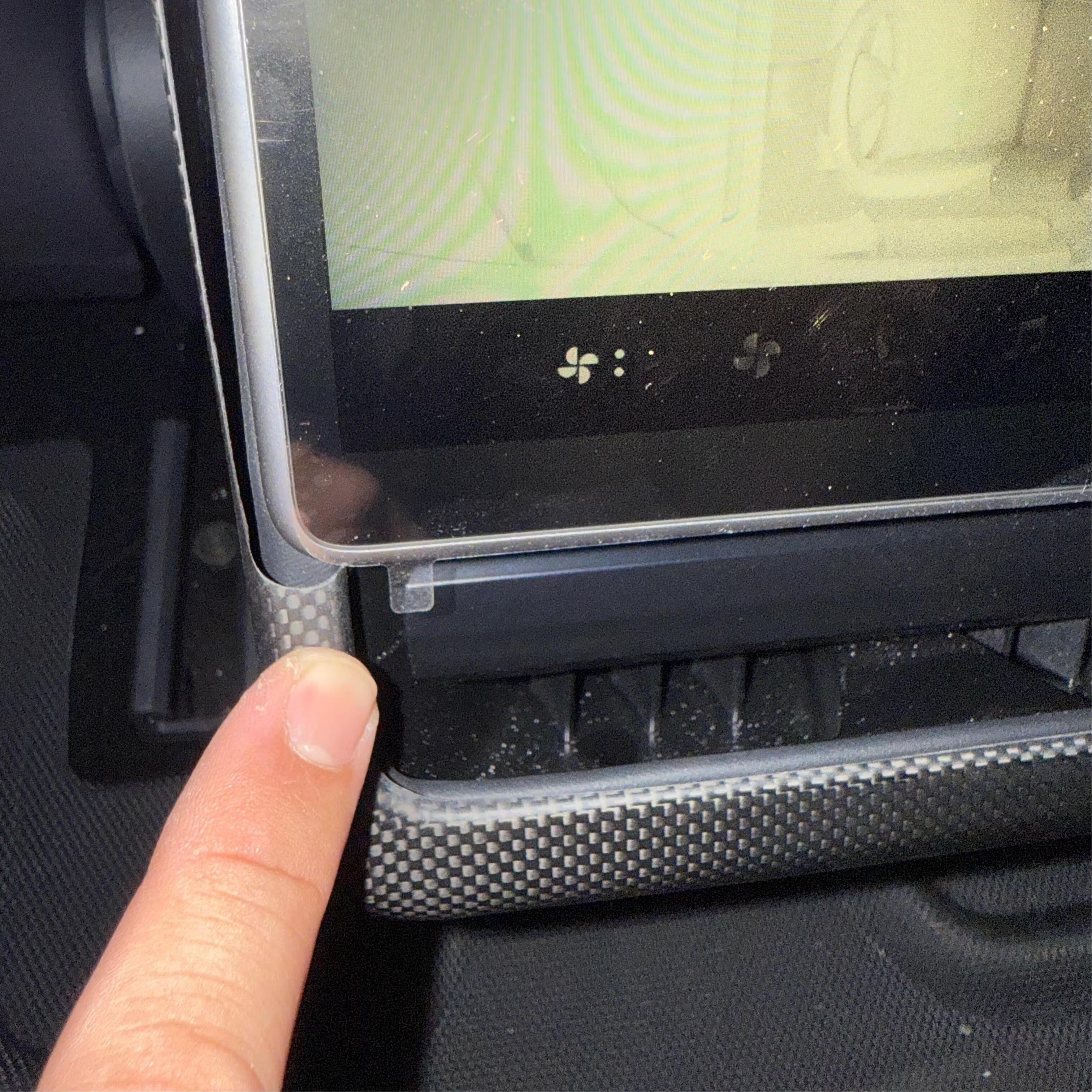 Carbon Fiber Rear AC Vent Cover for Tesla Model 3 Highland(23.8+)/ Y Juniper(25.3+)