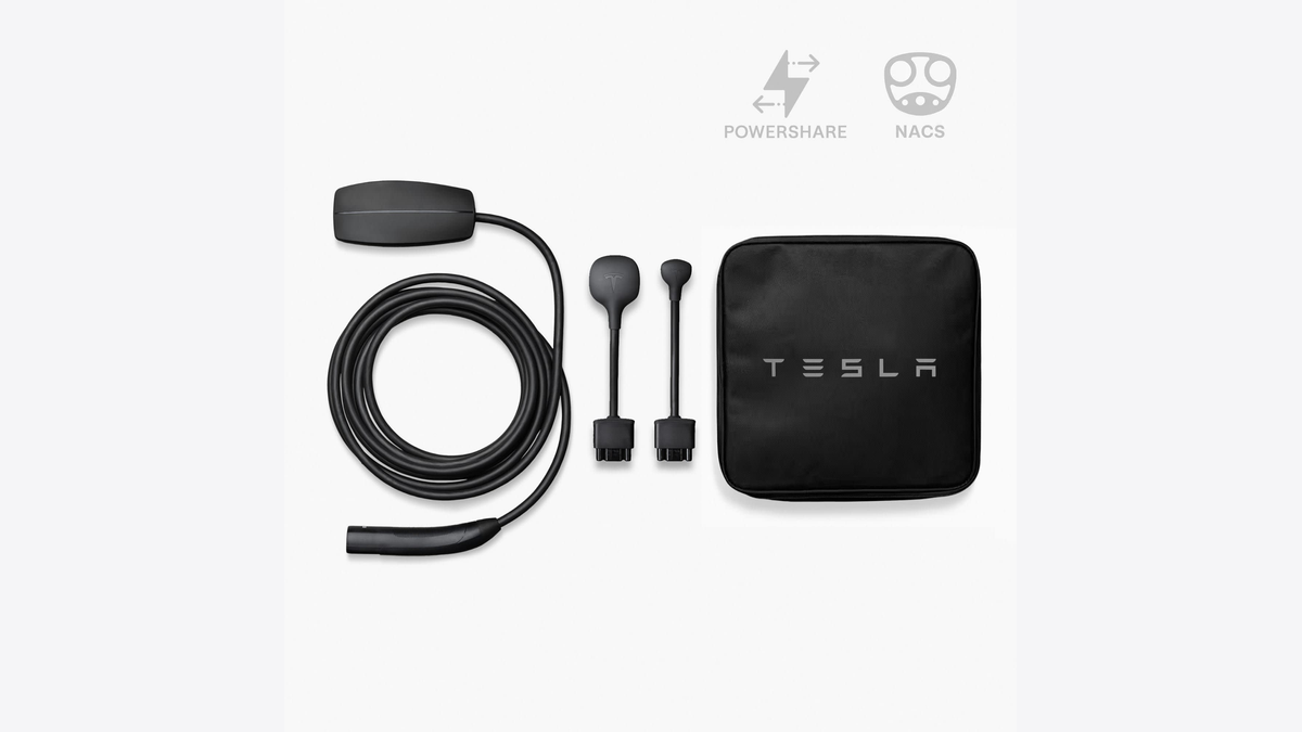 Tesla Mobile Connector arranged with its charging cable and adapters