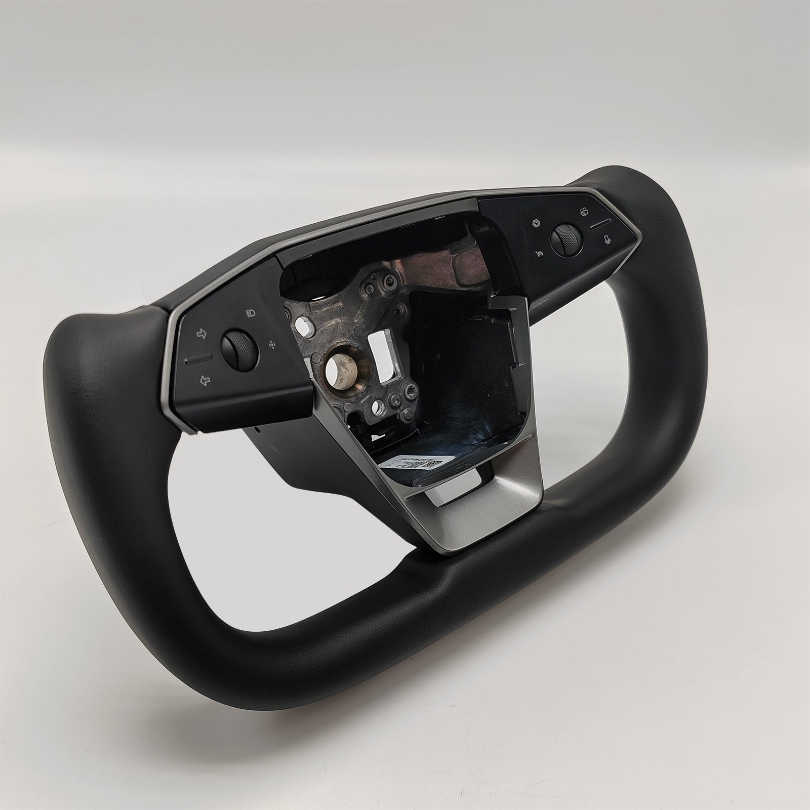 Cybertruck Yoke Steering Wheel and Carplay Dashboard Screen C9 9-in Touch Screen Combo Tesstudio®