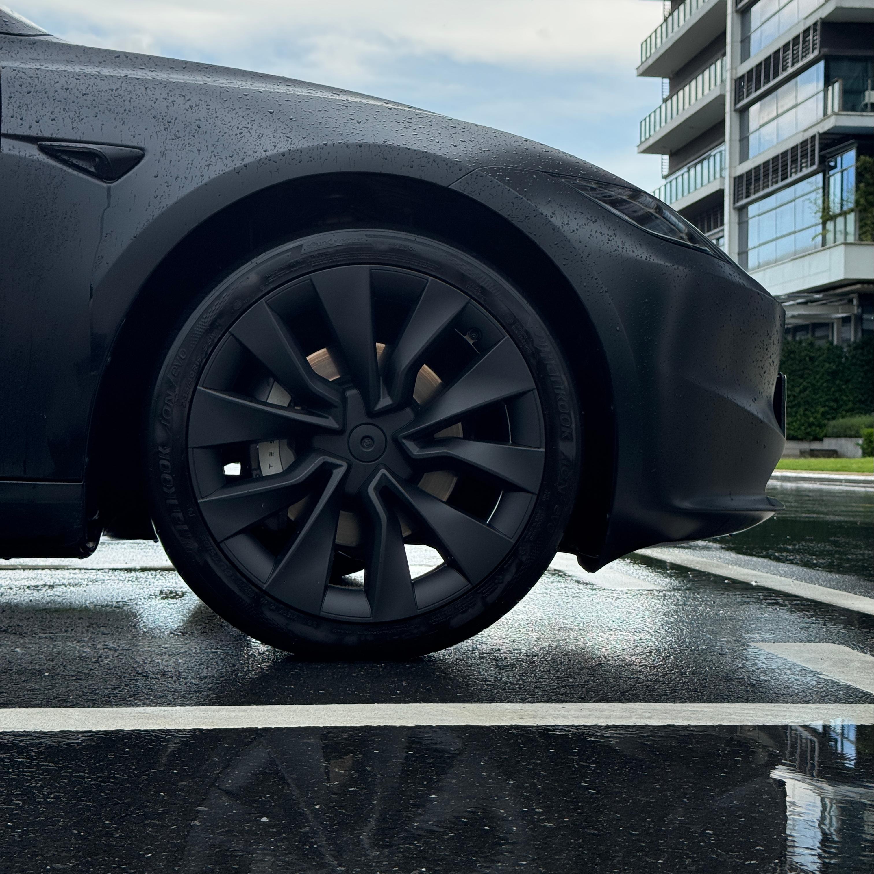 Tesla Model 3 Highland 19インチ X-Style ホイールカバー | Tesstudio