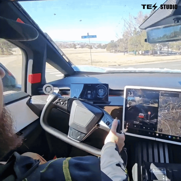 Cybertruck Yoke Steering Wheel and Carplay Dashboard Screen C9 9-in Touch Screen Combo Tesstudio®