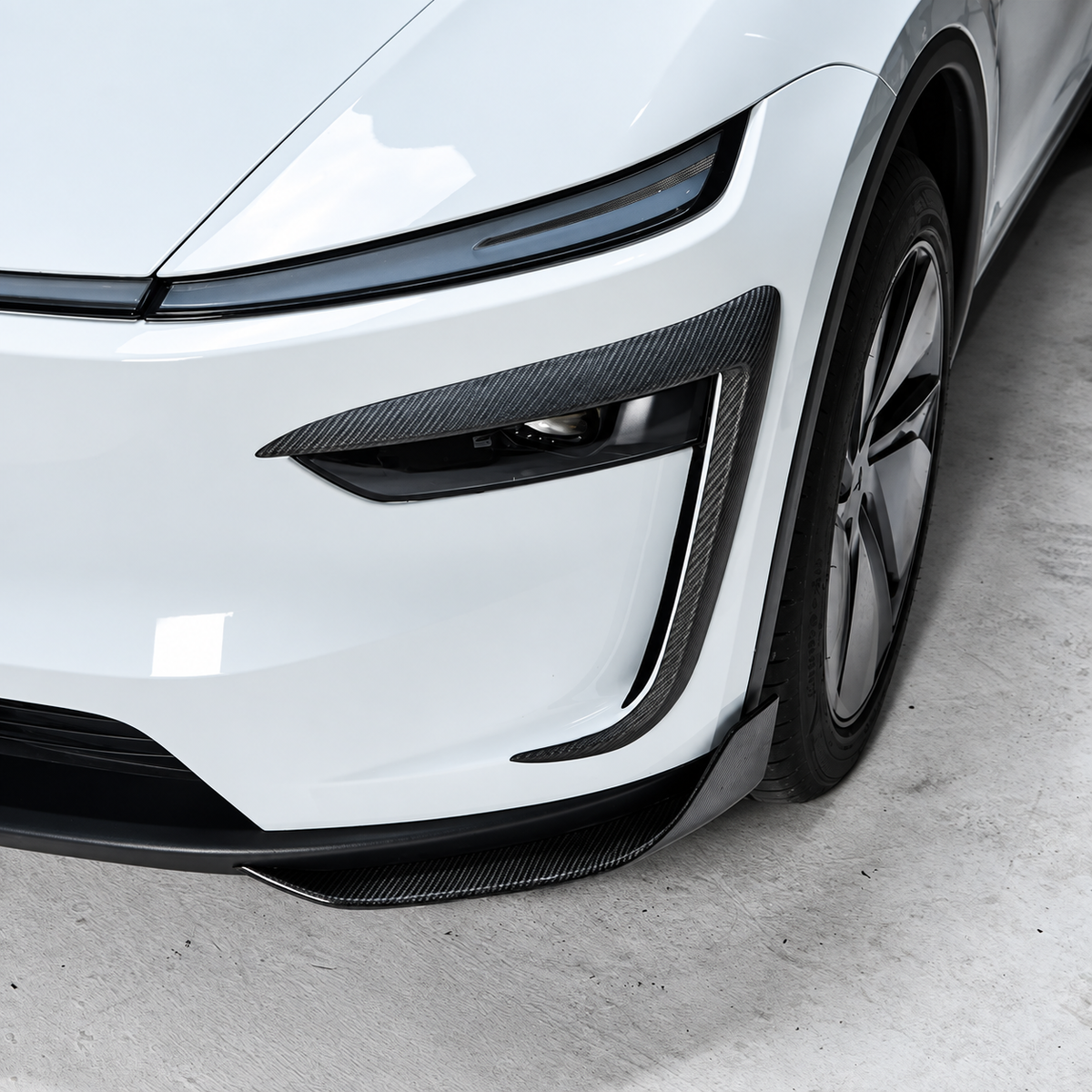 Carbon Fiber Front Bumper Corner Trim for Tesla Model Y Juniper / Model Y L