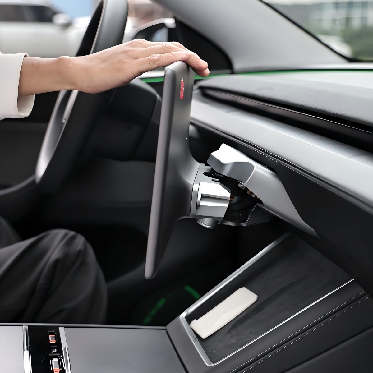 Powered Auto-Swivel Touchscreen Mount for Tesla Model 3/Y/3 Highland/Y Juniper - Tesstudio