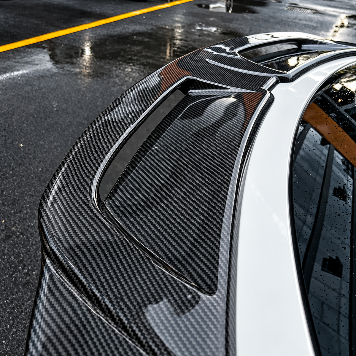 Carbon Fiber Hollow Rear Spoiler for Tesla Model Y Juniper 2025.03+