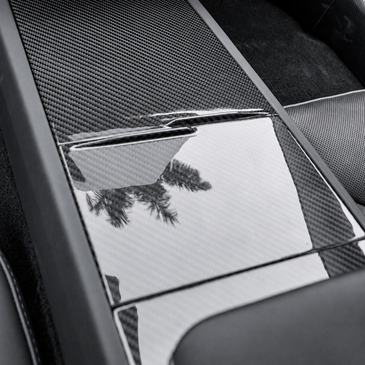 Carbon Fiber Center Console Cover for Tesla Model Y L 2025.11+
